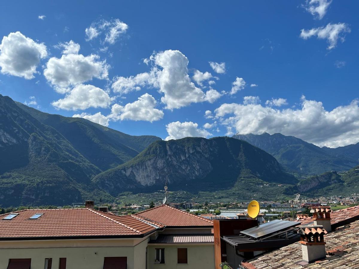 Sweet Home Apartment Riva del Garda Bagian luar foto